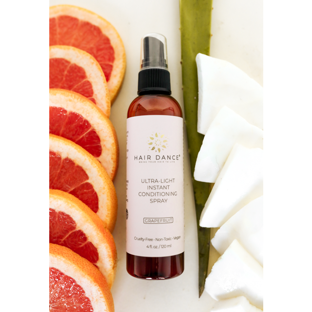 Ultra-Light Conditioning Spray in Grapefruit